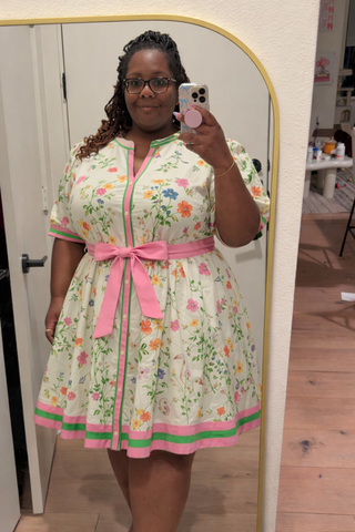 Rosalind Floral Puff Sleeve Plus Size Mini Dress with Contrast Trim - West Avenue