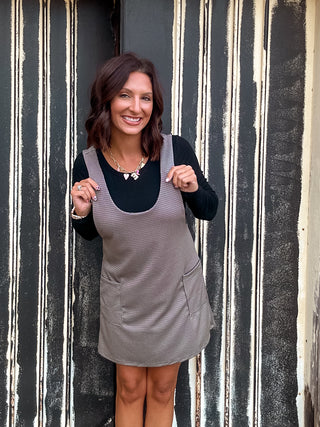 She's All Right Houndstooth Dress - West Avenue