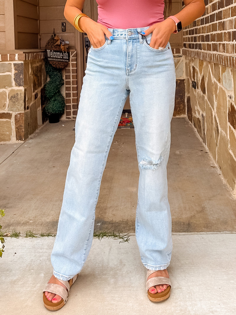 High Rise 90's Straight Fit Judy Blue Jeans