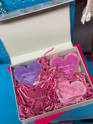 Spongellé Valentine's Day Heart Buffer Gift Set - West Avenue
