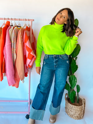 Neon Lights Cropped Turtleneck - Lime