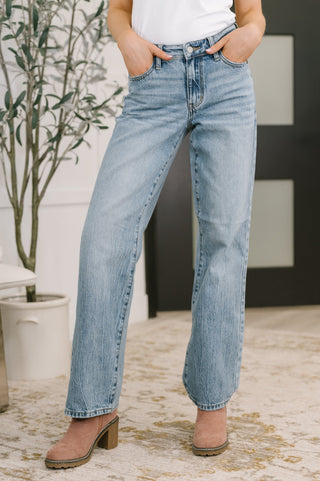 Heather Mid Rise Rigid Magic Straight - West Avenue